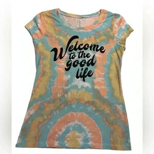 Juniors Graphic Print Tee Tie Dye Size 7-9. EUC Measurements in pictures